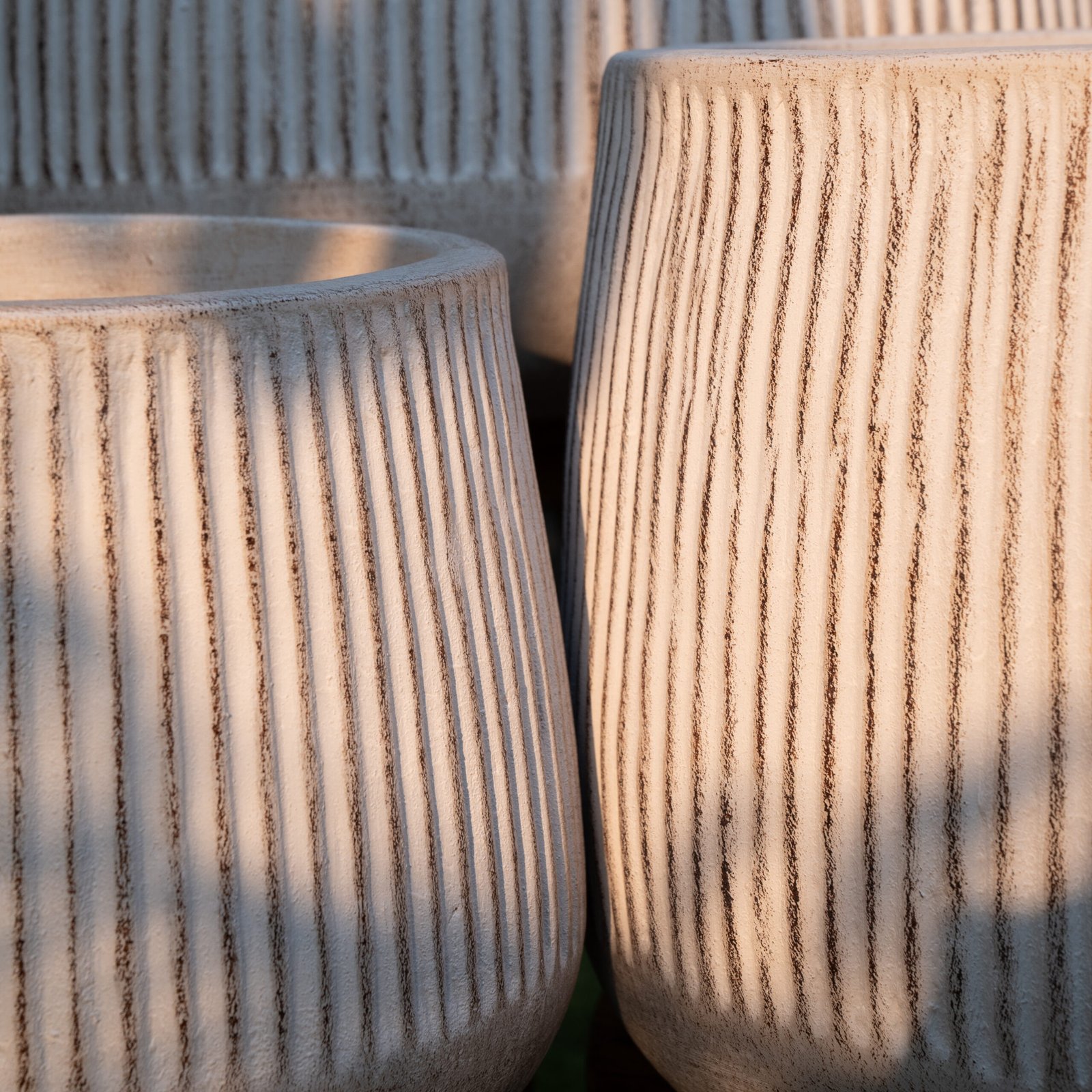 Veena Ribbed Terracotta Planter | Raaga| Set of 3 - Image 2